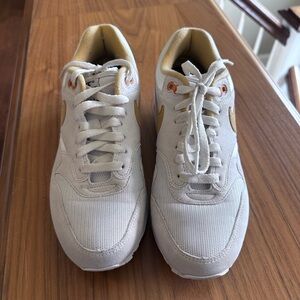 Nike White Air Max Sneakers